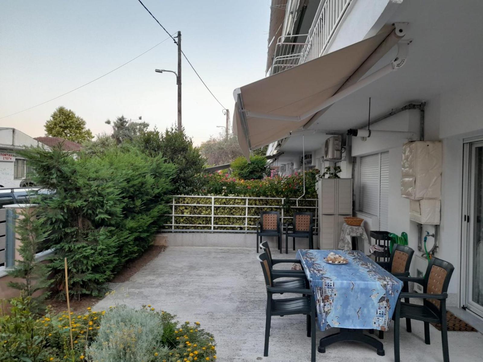 Renovated Apartment With Garden And Parking Space Peraia  ภายนอก รูปภาพ
